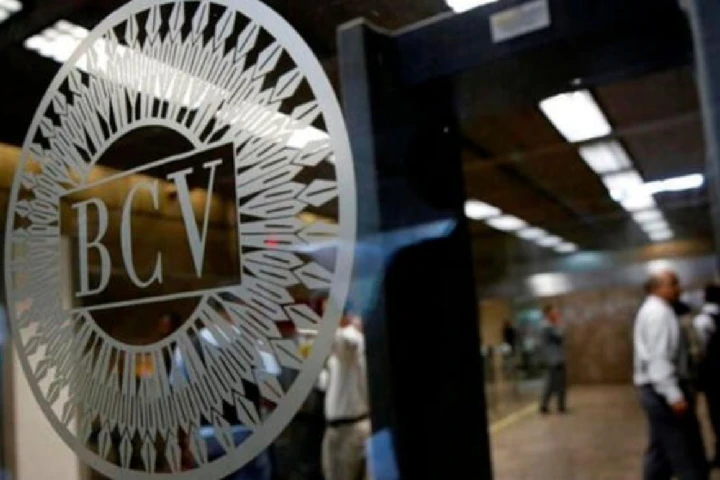 Dólar  BCV se cotiza en Bs. 504,91 y el euro en Bs. 595,05