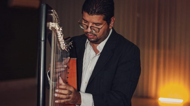 Ángel Luis Castillo ahora triunfa en el canto